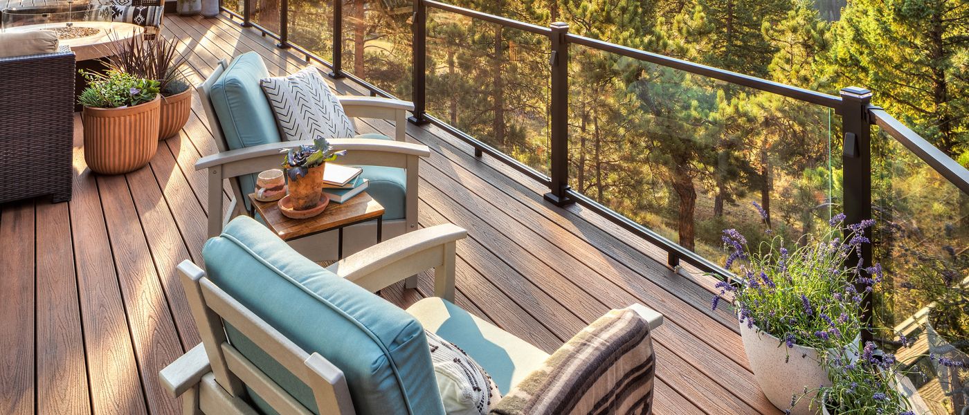 Trex Signature® Glass Railing